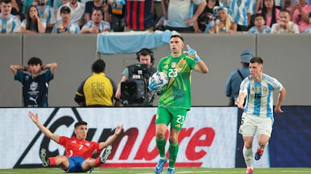 Emiliano "Dibu" Martínez; Argentina vs. Chile; Copa América 2024. Foto: Reuters.