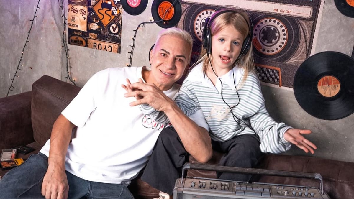 Flavio Mendoza y Dionisio viven en una casa rodante cuando el artista está de gira.