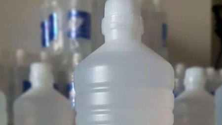 Anmat prohibe la venta y comercialización de dos marcas de alcohol