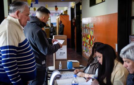 Votación paso 2023 Argentina. Foto Reuters
