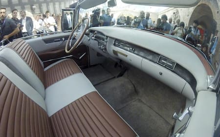 Cadillac descapotable que compró Perón restaurado - NA -
