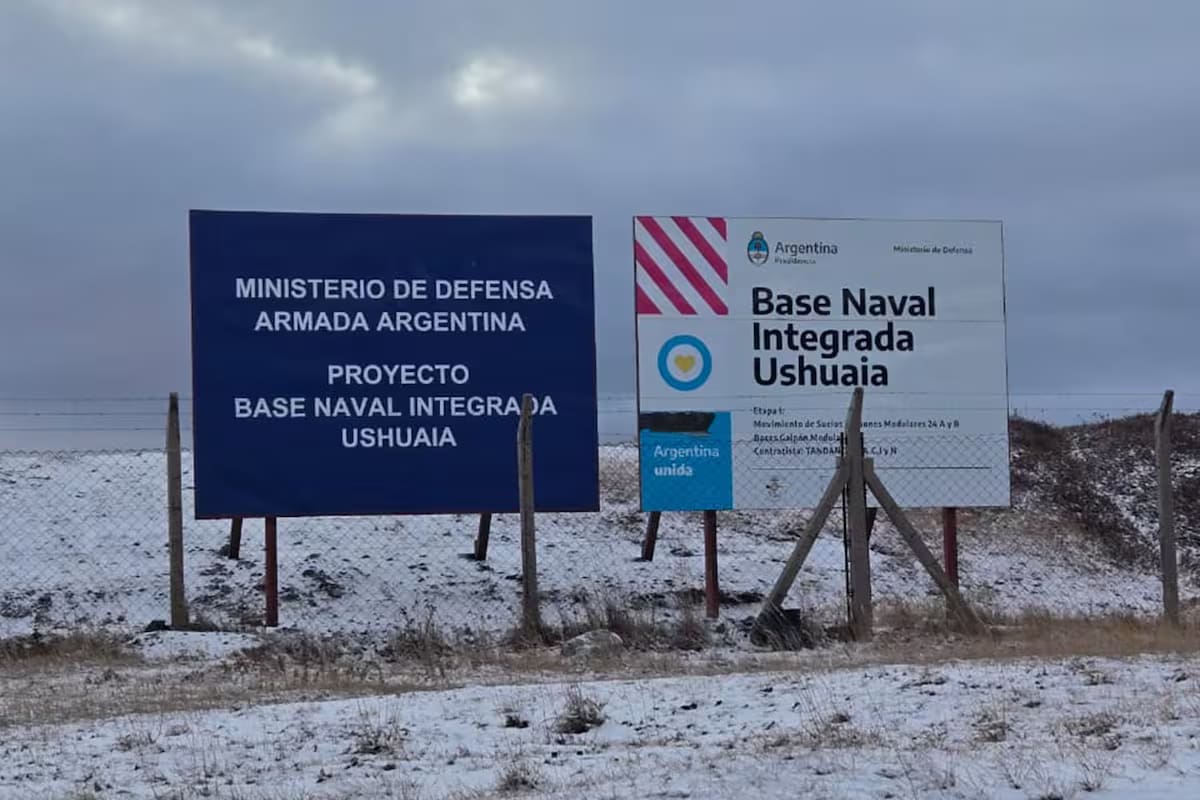 Base naval en Ushuaia