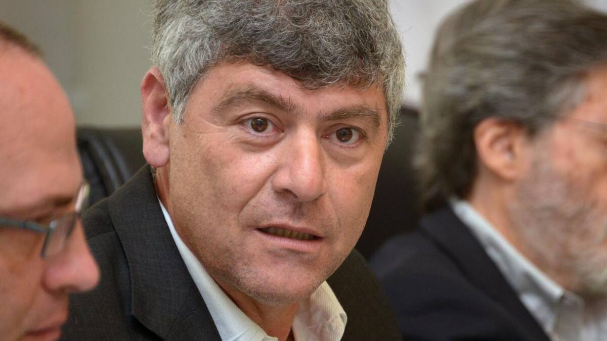 Ricardo Buryaile, AGENCIA NA