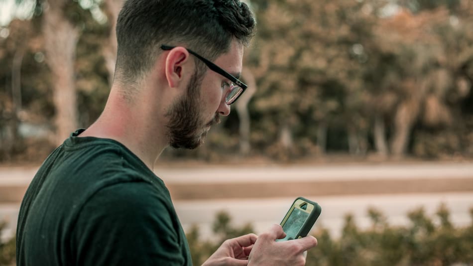 Ver videos en altas velocidades puede tener un impacto negativo en el cerebro.