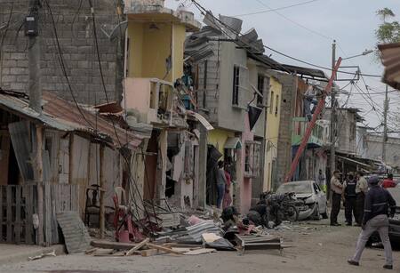 Atentado en Ecuador, NA