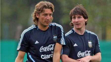 Gabriel Heize y Lionel Messi. Foto: diez.hn