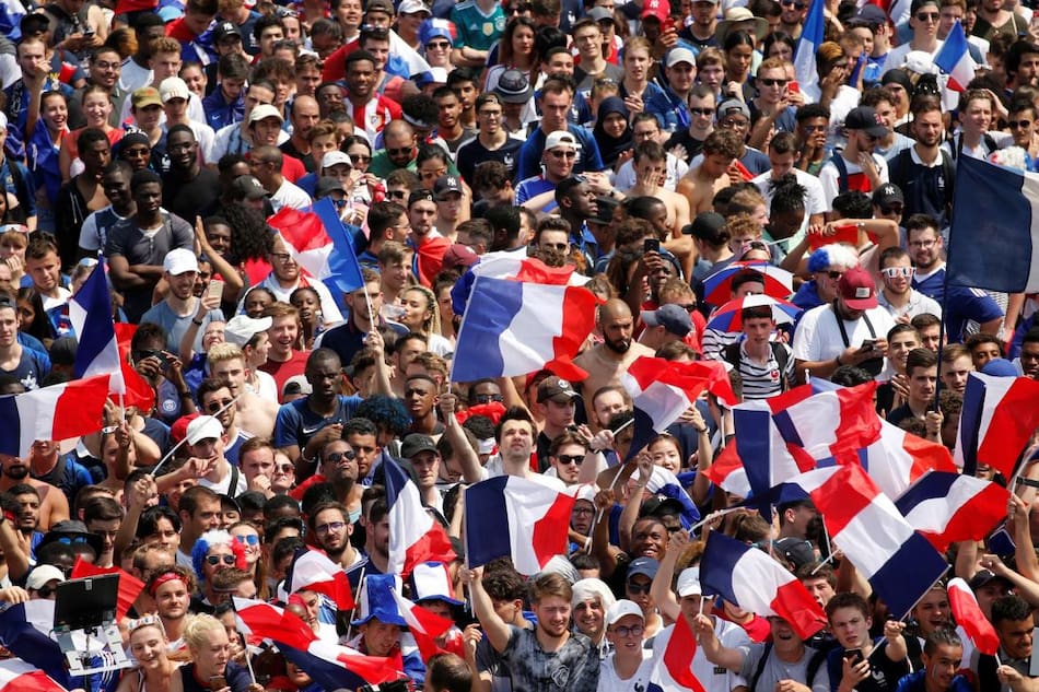 Hinchas croatas - hinchas franceses Fotos Reuters