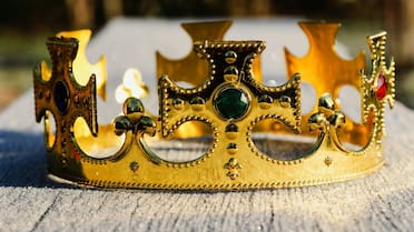 Linaje español: si tu apellido está en esta lista, tu familia podría descender de la realeza