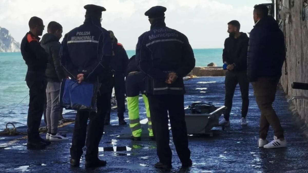 La mujer se encontraba junto a su pareja disfrutando de sus vacaciones. Foto: La Reppublica.