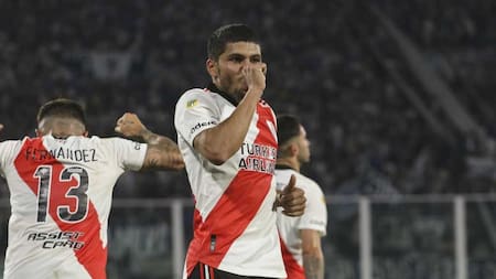 Durante la operación, que fue un éxito, Robert Rojas sufrió un espasmo coronario