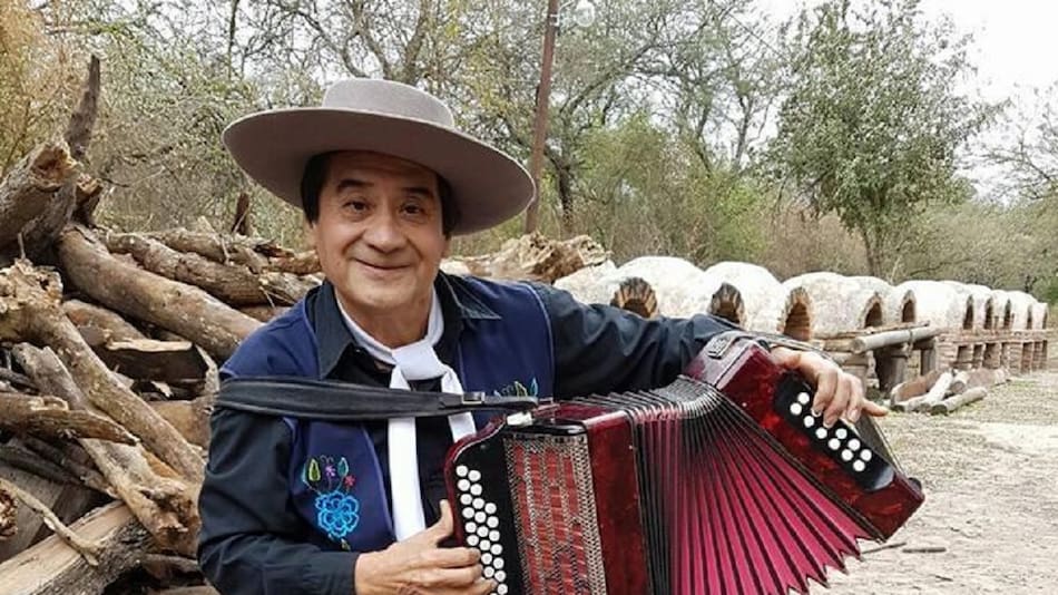 Pastor Luna.