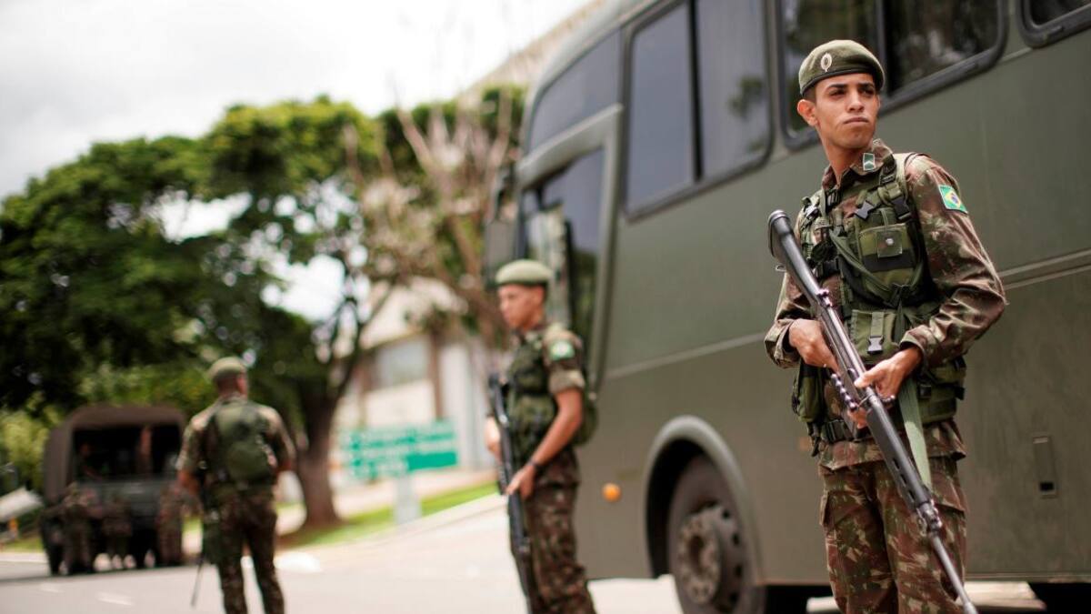 Asunción Bolsonaro en Brasil - Reuters