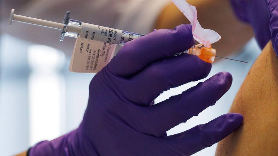 Vacunas, coronavirus. Foto: Reuters.