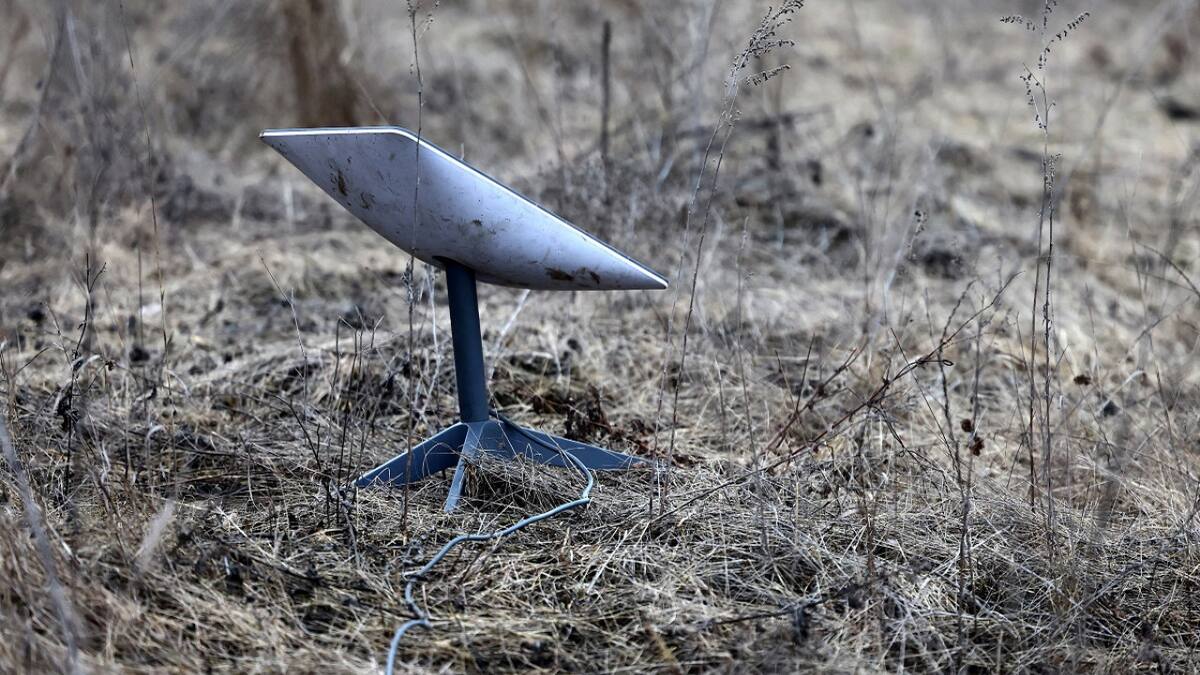 Terminal Starlink en Ucrania. Foto: Reuters.