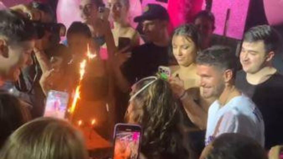 Rodrigo De Paul en el cumple de Tini Stoessel. Foto: captura de video.