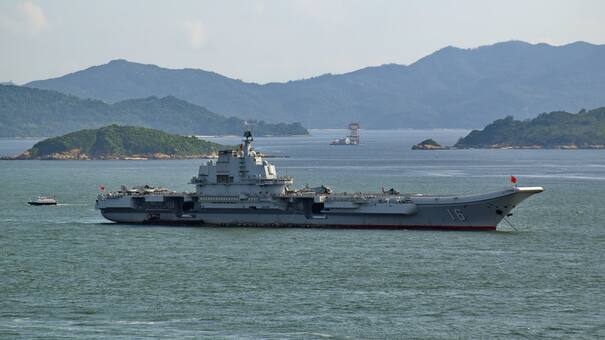 Tensión total en el Indo Pacífico por un encuentro inesperado entre un dron marítimo de Estados Unidos y un portaaviones de China