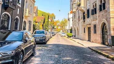 Una de las calles más hermosas de CABA con aire europeo: tiene solo una cuadra y pasó por tres nombres distintos