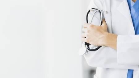 Médico falso, foto internet