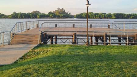 El pueblito "slow town" muy cerca de CABA. Foto Instagram @plazasuitescampana