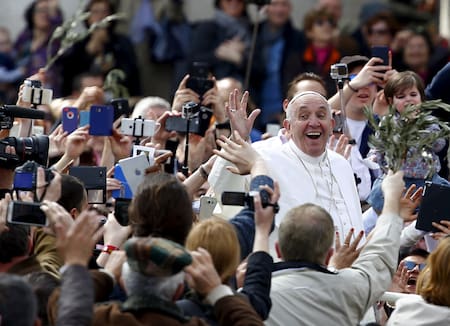 Francisco fue el primer Papa jesuita de la historia de la Iglesia. Foto: Reuters/Tony Gentile