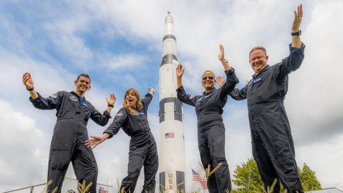 Tripulación del Inspiration 4, Space X