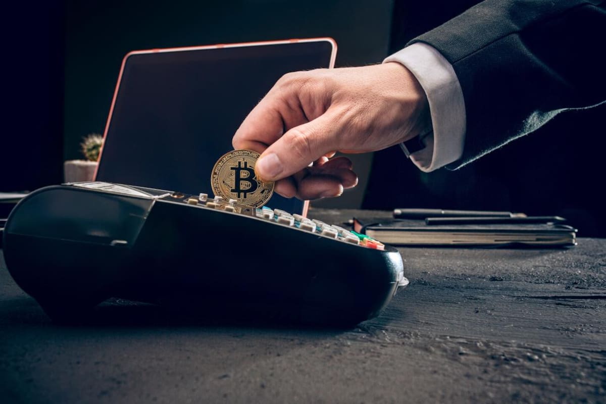 Criptomonedas, Bitcoins. Foto: Telam.