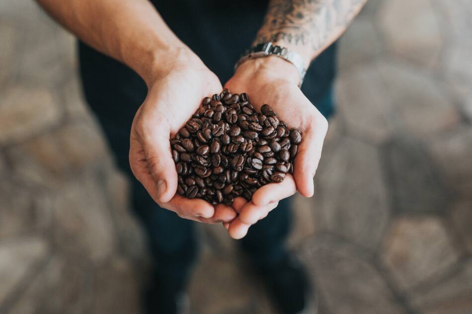Granos de café. Foto: Unsplash.