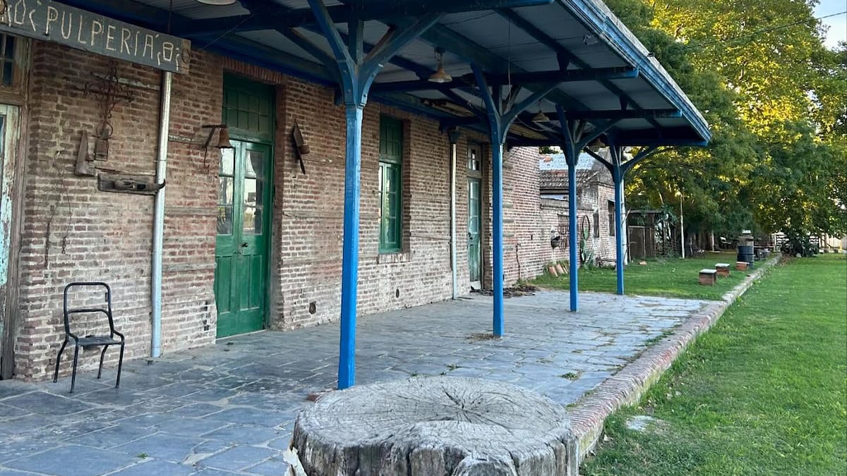 El pueblo bonaerense de la Fiesta del Buñuelo que esconde una laguna, pulperías y un capítulo clave de la historia argentina
