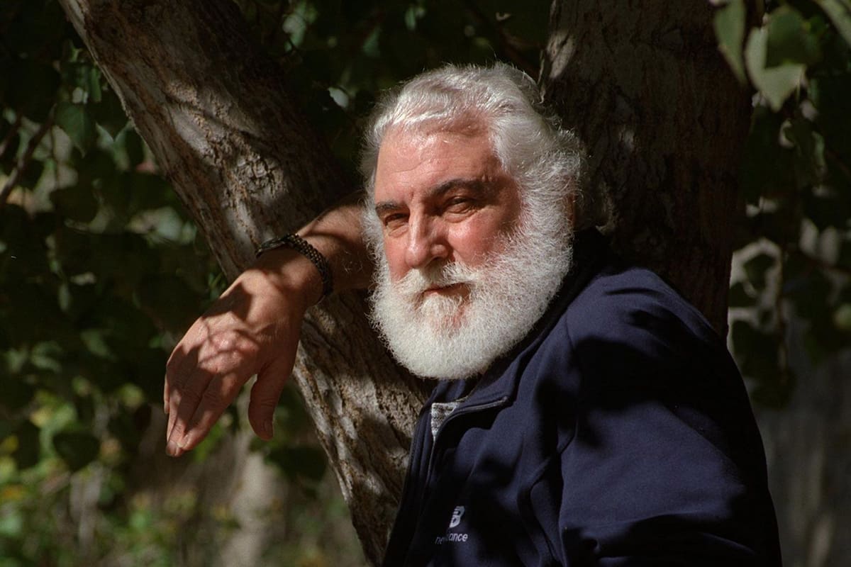 José Larralde, uno de los referentes del folklore argentino que nació en Huanguelén