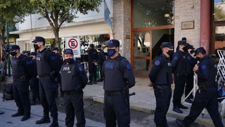 Operativo de seguridad en juzgado de Dolores, NA