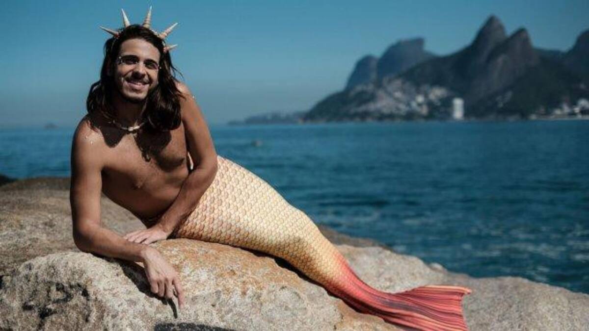 Sirena - joven brasileño