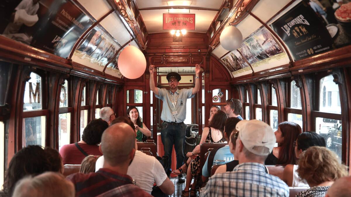 Tranvía histórica en el corazón porteño. Foto: GCBA