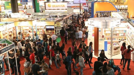 Quedó oficialmente inaugurada la Feria del Libro Malvinas Argentinas.