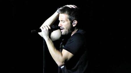 Pablo Alborán sorprendió con original versión de "Ocho cuarenta" en Villa María