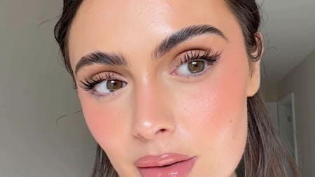Clean makeup, la nueva tendencia en maquillaje que resalta la belleza natural.
