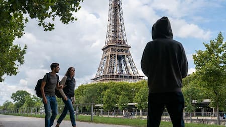 Atención viajeros: un ranking reveló las ciudades con más robos y estafas a turistas en el mundo