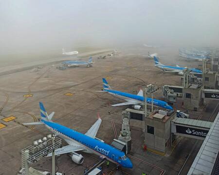 Demoras en Aeroparque por las lluvias. Foto: NA