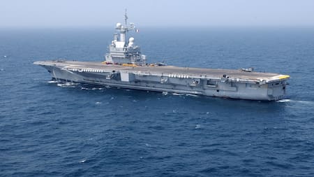 Una potencia europea prepara un megadespliegue militar: portaaviones nuclear, miles de tropas y maniobras con la OTAN