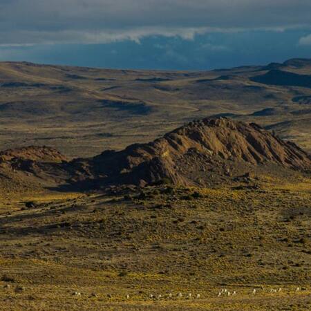 Meseta de Somuncurá, Costa Sierra Grande. Foto: Río Negro Turismo.