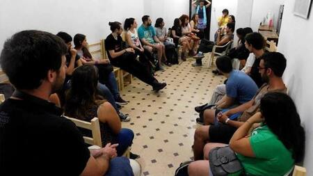 Cecilia Figlioli, vive con dos novios, Juan Pablo y Sebastián