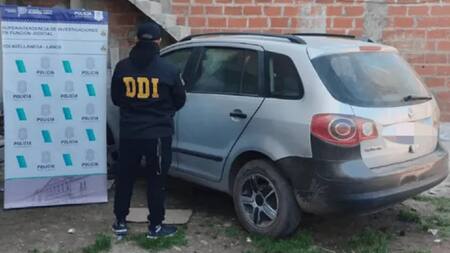 El auto con el que se realizó el secuestro. Foto: DDI.