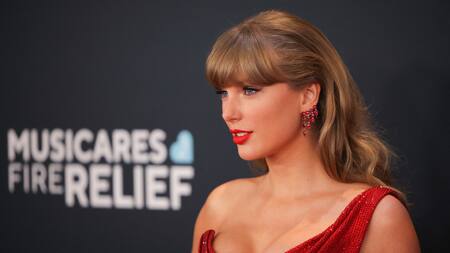 Taylor Swift en los Premios Grammy. Foto: REUTERS/Daniel Cole