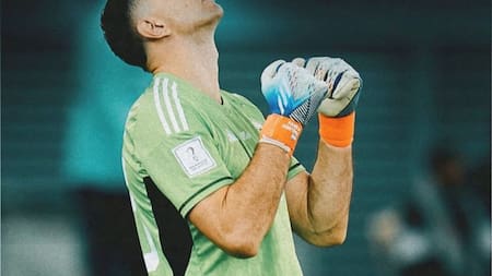 Dibu Martínez. Foto: X