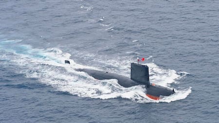 ¿China busca crear una nueva potencia aliada?: avanza con un acuerdo millonario y la entrega 8 submarinos a un país clave de Asia