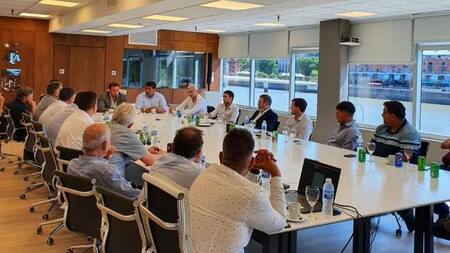 Liga Profesional de Fútbol, reunión