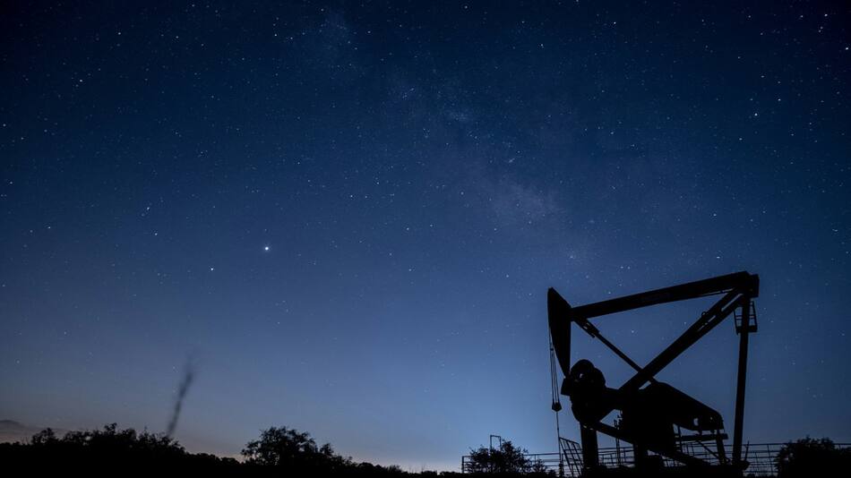 Extracción de petróleo. Foto: Unsplash.