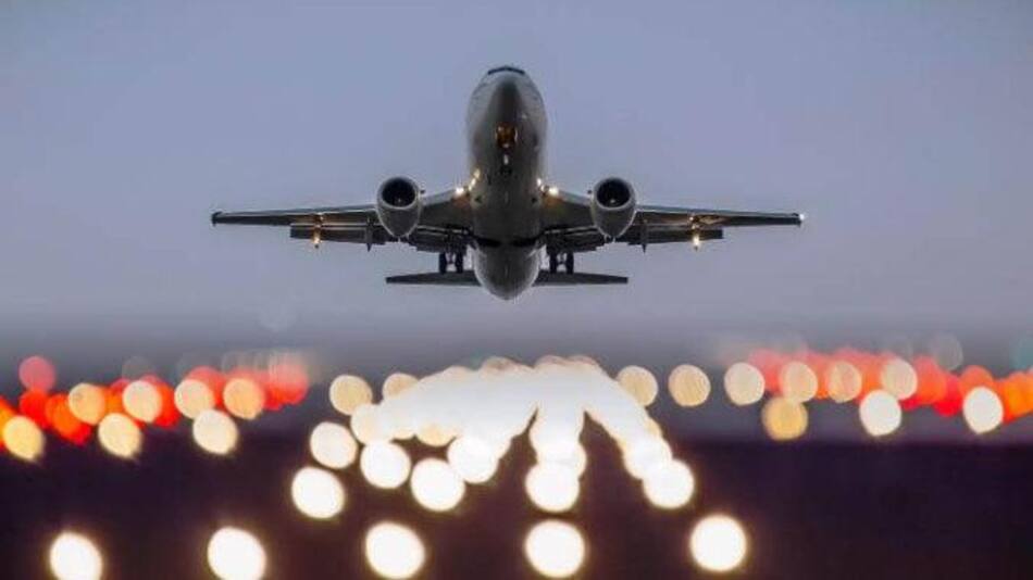 Despegue de avión