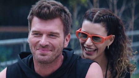 Última llamada para Estambul. Foto X @MariAralik24