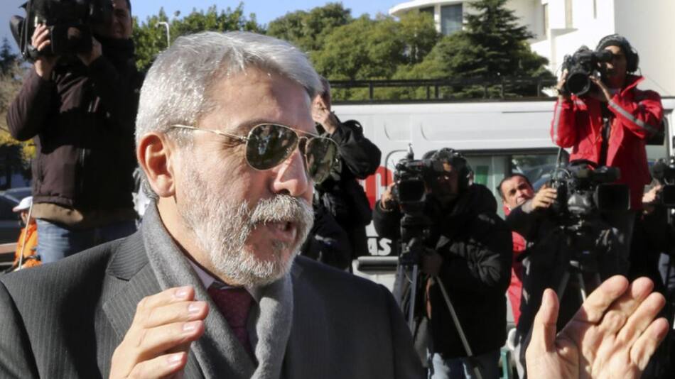 Aníbal Fernández, NA