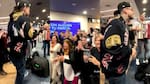 Viral: Ulises Bueno sorprendió con un show improvisado en un aeropuerto tras la demora de su vuelo